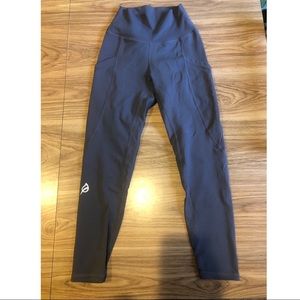P’tula Alainah’s Pocket Leggings 23’-Purple Steel